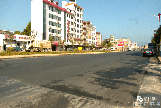 桂平市加强道路建设 拓宽人民发展致富路