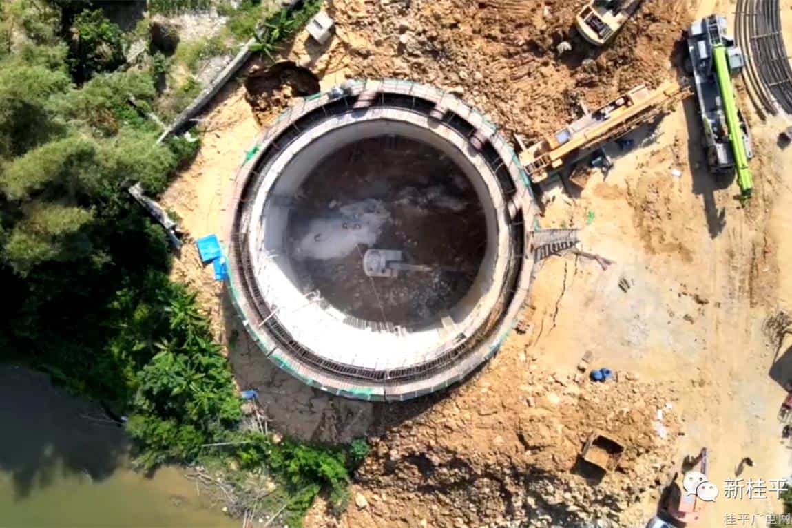 桂平市第二水源江南水厂项目建设有序推进：取水泵房沉井井筒已下沉18米