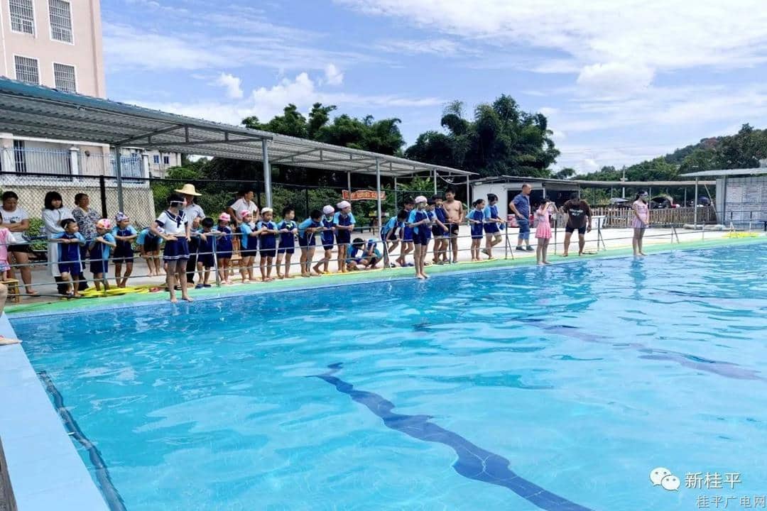“游”出快乐，“泳”争先锋——油麻镇开展中小学生游泳比赛