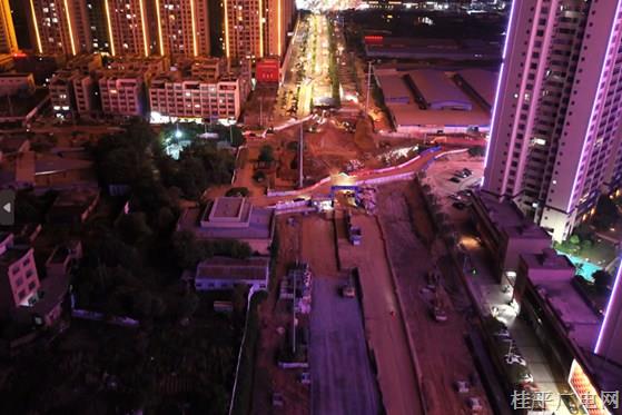 桂平：兴桂路二期项目火力全开 日夜施工推进工程进度